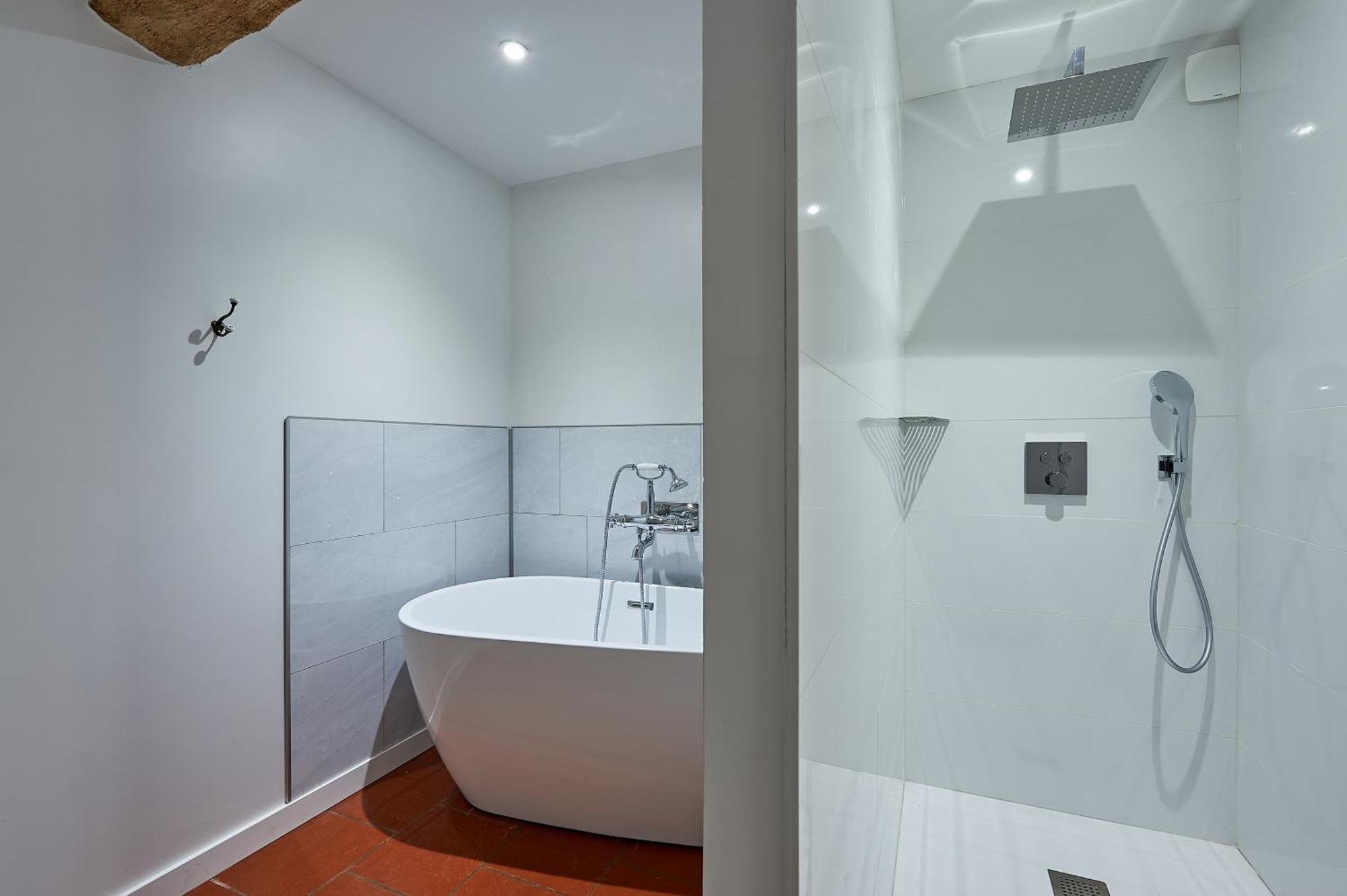 Lussac  Le Repaire Lagardere Bed & Breakfast エクステリア 写真